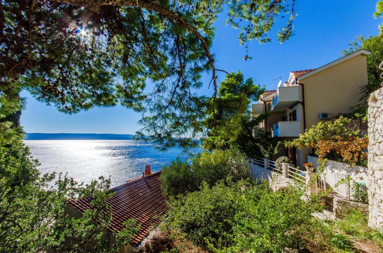 Apartments By The Sea Pisak, Omis - 2802 Kültér fotó